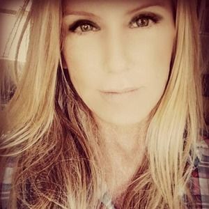 Meet your Posher, Jenny